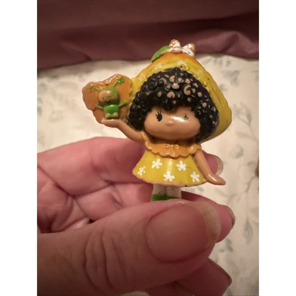 Vintage 1980's Strawberry Shortcake ORANGE BLOSSOM & Marmalade 2 In Set With Art